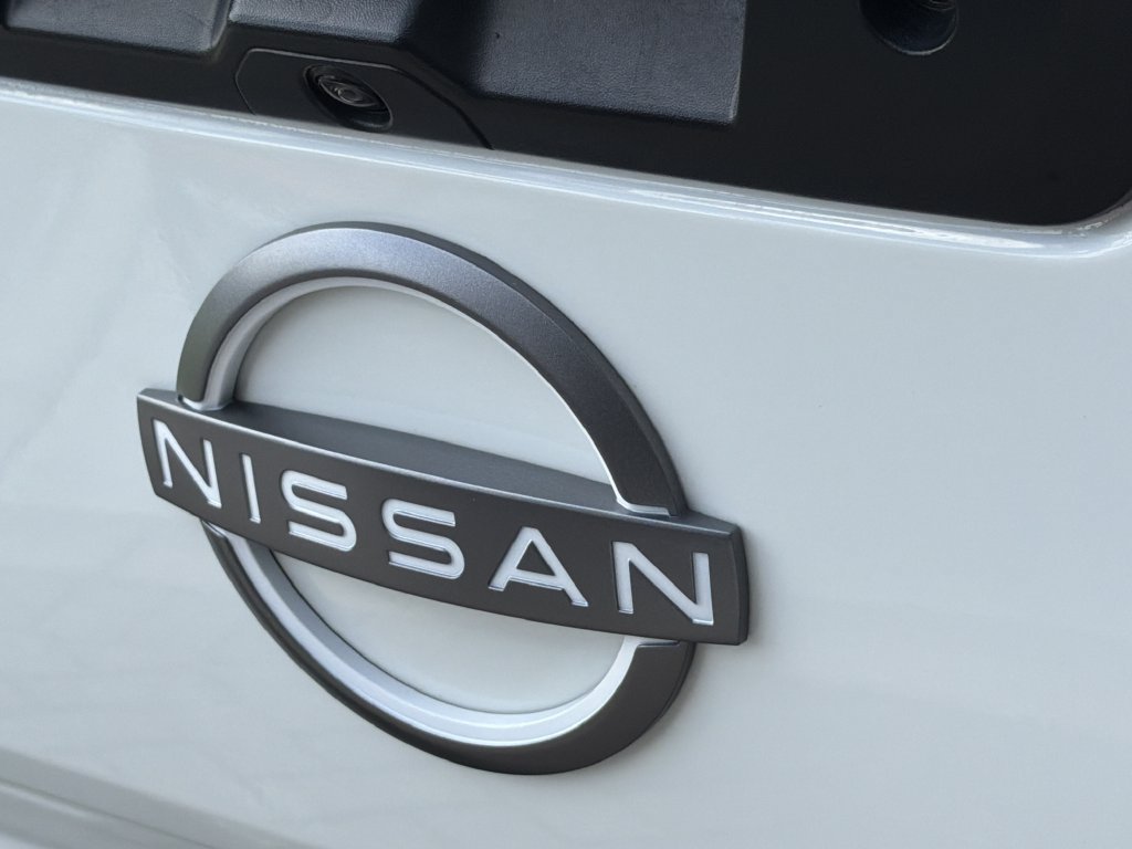 2024 Nissan Frontier SV - Photo 12