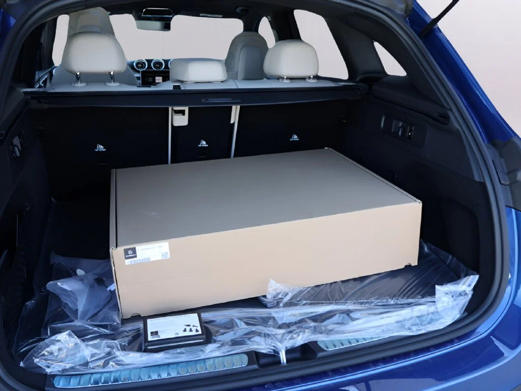 New 2027 Blue970 Mercedes-Benz GLC 300 image 17