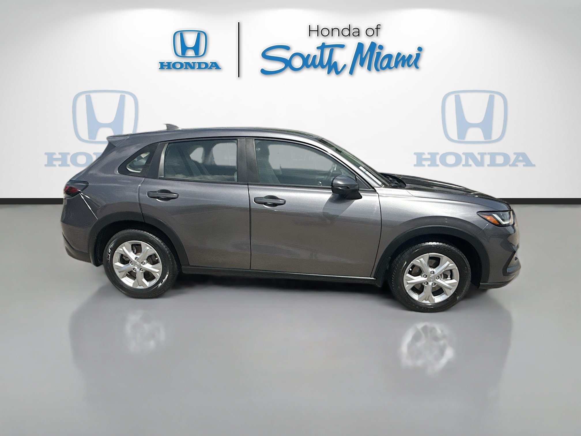 Certified Used 2024 Urban Gray Pearl Honda LX image 8