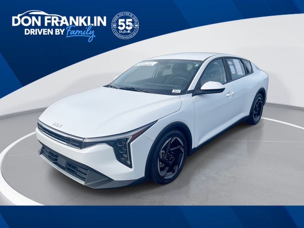 2025 Kia K4 EX AT's photo