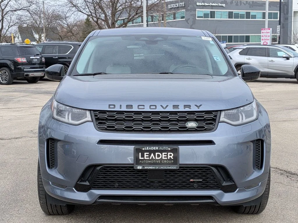 Used 2023  Land Rover SE R-Dynamic image 2