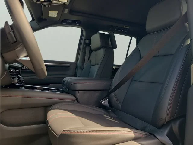 New 2026 Summit White Chevrolet RST image 23