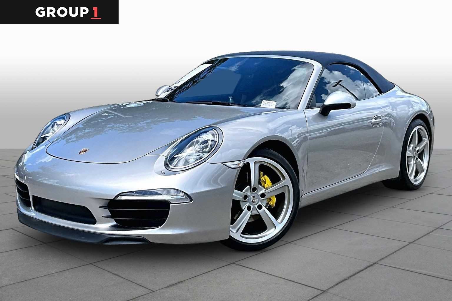 2013 Porsche 911 Carrera 4 Cabriolet's photo