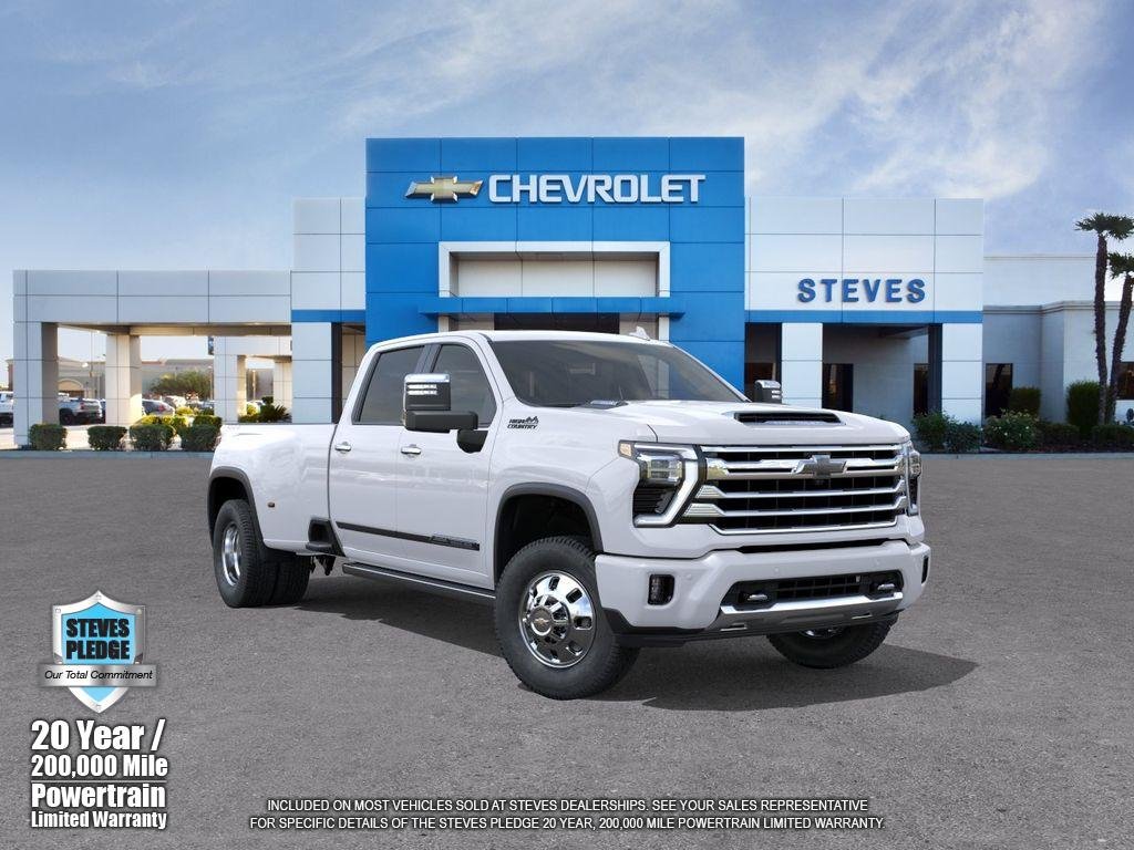 2026 Chevrolet Silverado HD High Country 4WD Crew Cab Long Box DRW's photo