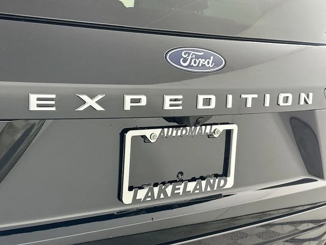 New 2026 Gray Ford Platinum image 27