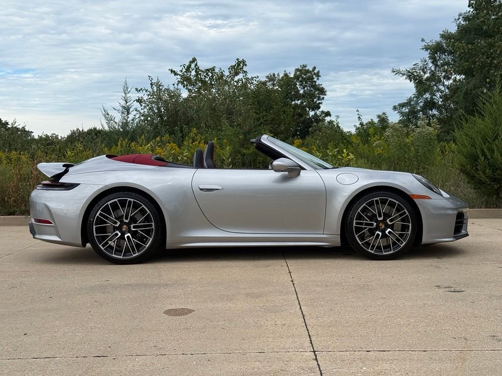 New 2026 GT Silver Metallic Porsche  image 8