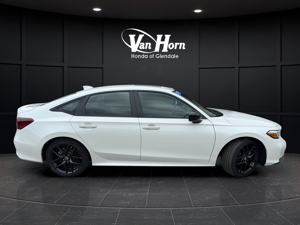 Used 2025 Platinum White Pearl Honda 4D HYBRID SPORT image 2