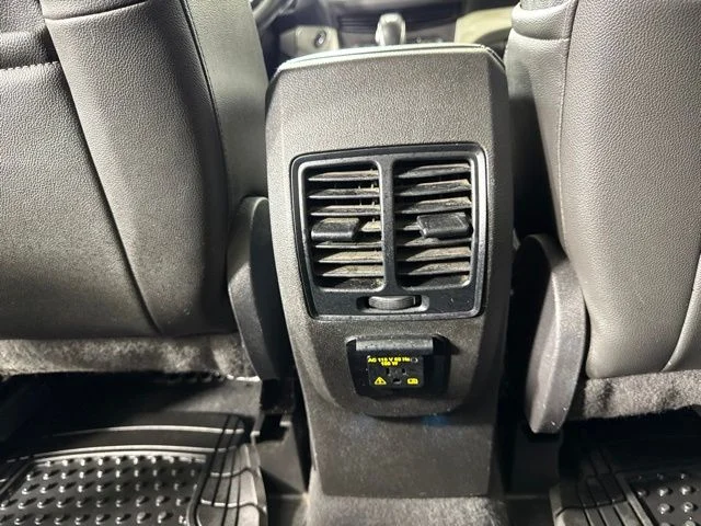 Used 2014 Ingot Silver Ford SEL image 13