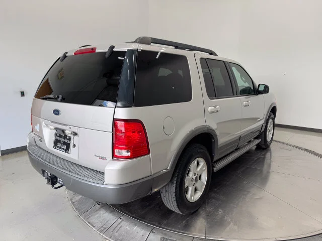 Used 2005 Silver Birch Clearcoat Metallic Ford XLT image 28