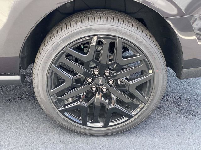New 2026 Dark Matter Gray Metallic Ford Platinum image 5