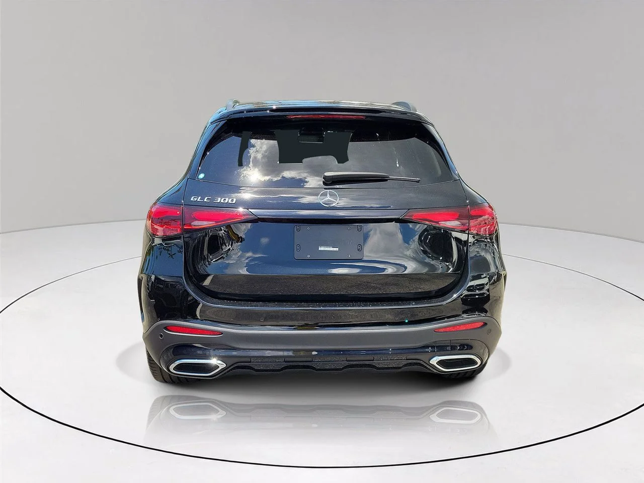 Used 2026 Black Mercedes-Benz GLC 300 image 5