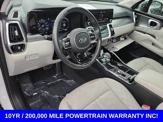 Used 2021 White Kia SX-Prestige image 8
