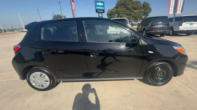 Used 2024 Black Mitsubishi ES image 9