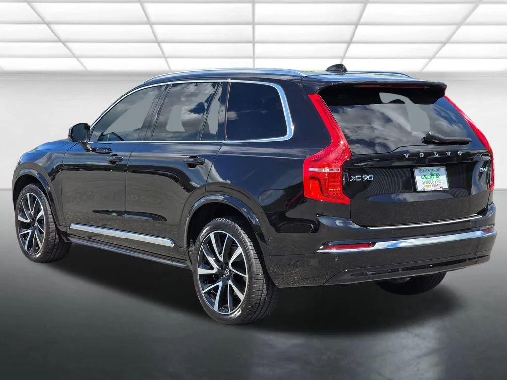 2023 Volvo XC90 Plus - Photo 21