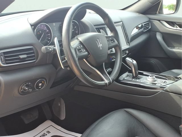 Used 2023 Black Maserati Modena image 8