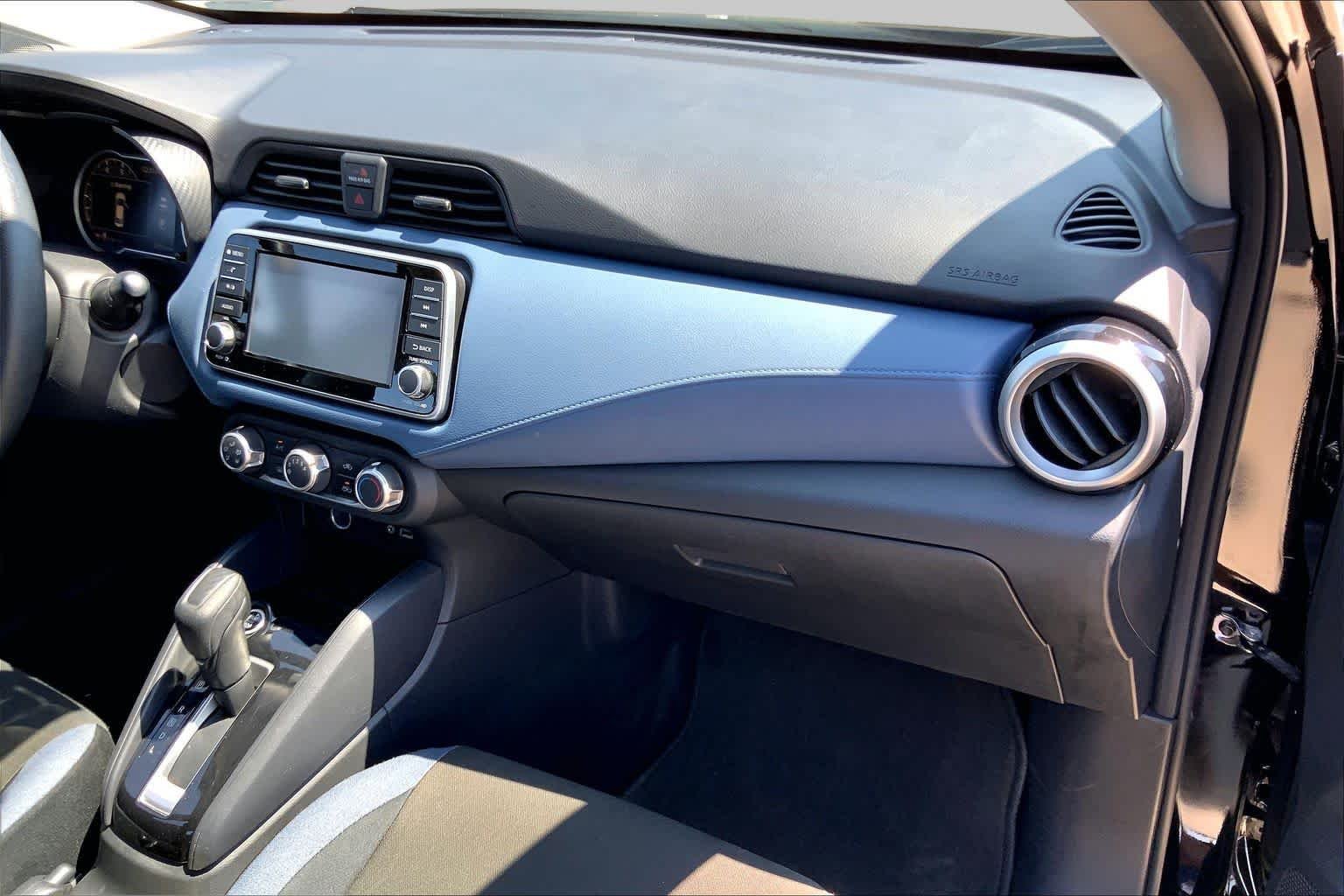 Used 2025 Super Black Nissan SV image 19