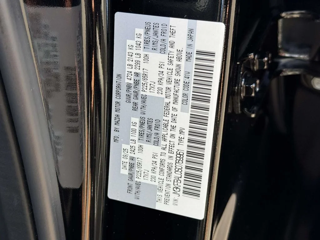 Certified Used 2025 Jet Black Mazda 2.5 S image 30