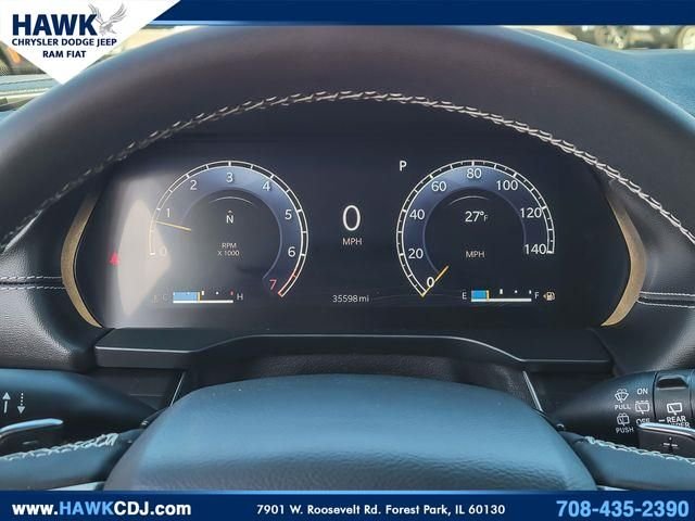 Used 2023 White Jeep Laredo image 14
