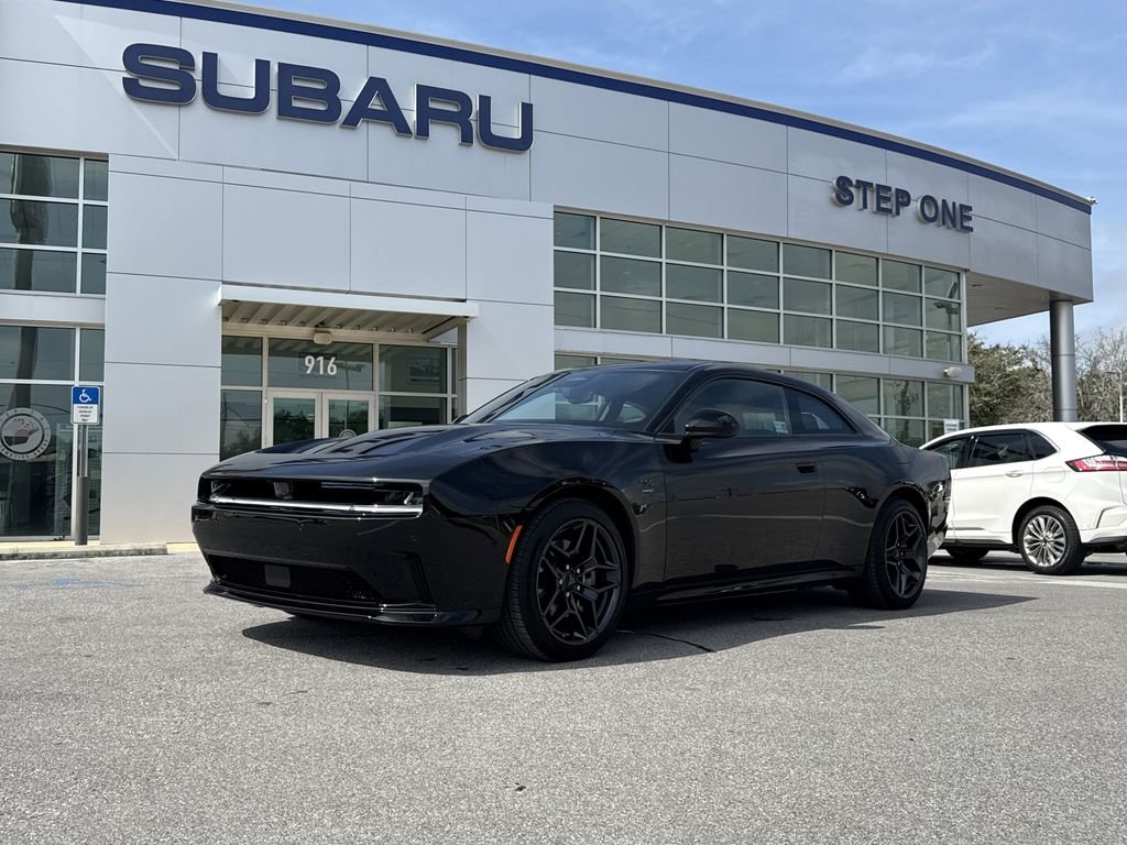 Used 2024 Dodge Charger Daytona R/T with VIN 2C3CDBCK2RR205255 for sale in Fort Walton Beach, FL