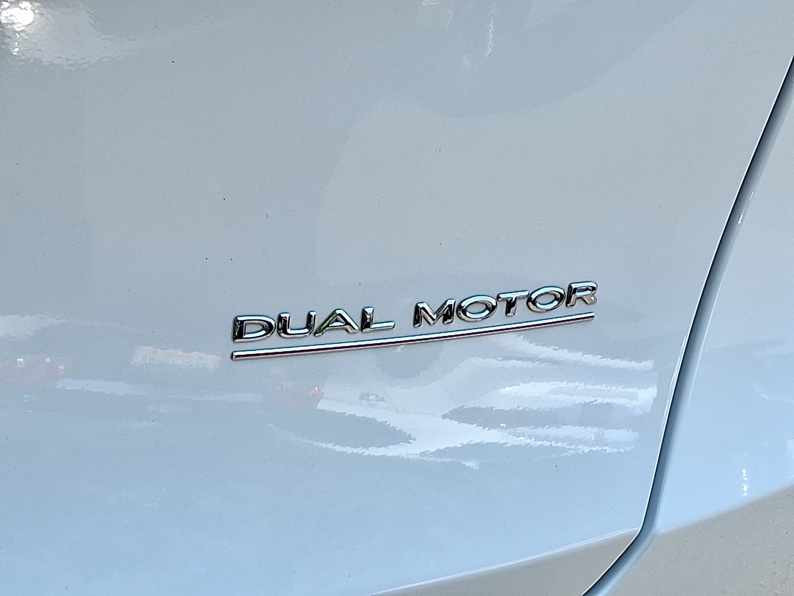 Used 2022 Pearl White Multi-Coat - PPSW Tesla Performance Dual Motor All-Wheel Drive image 22