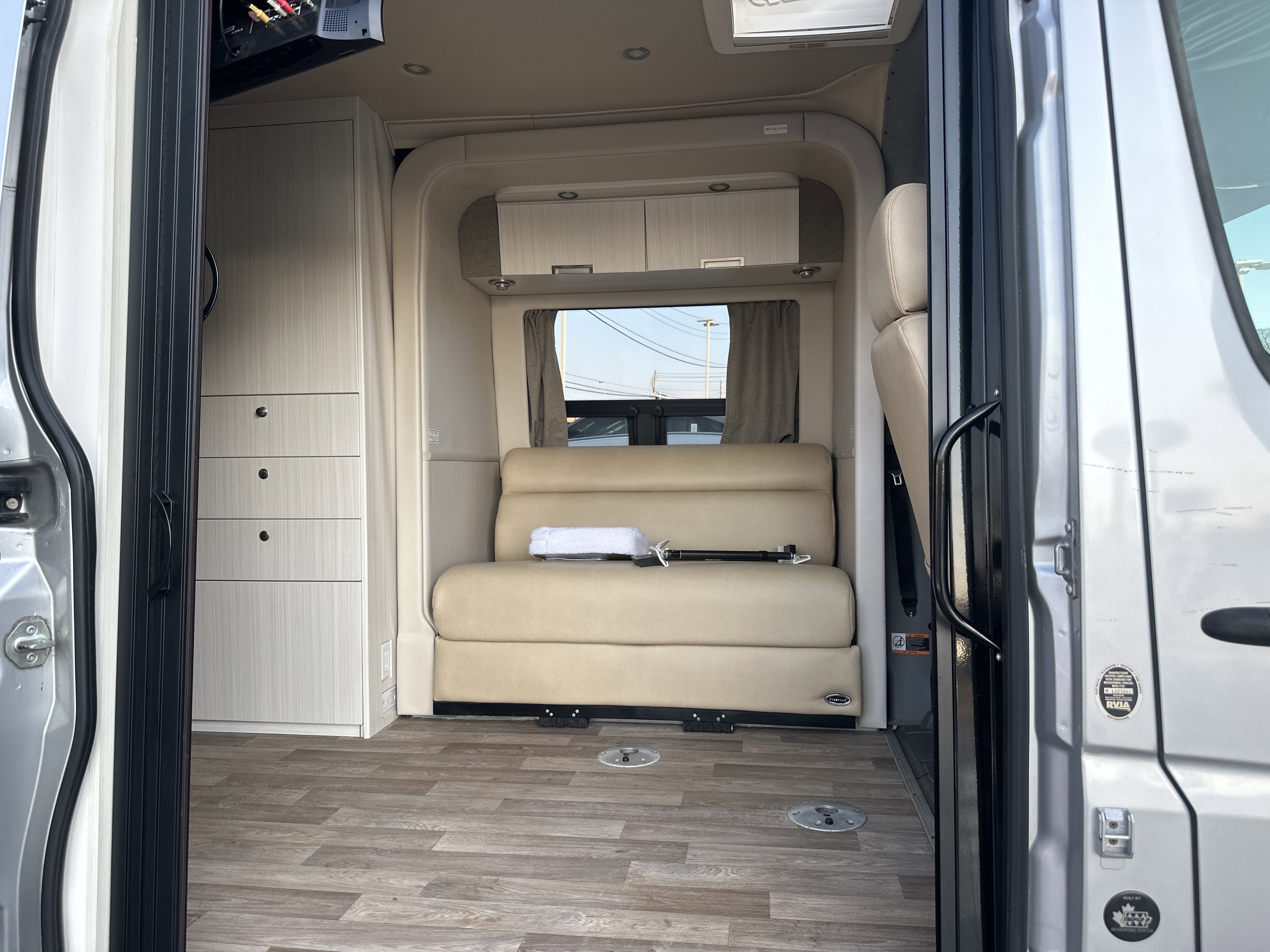 Used 2012 Steel Blue Mercedes-Benz EXT image 39