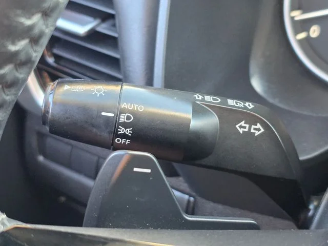 Used 2023 Black Nissan SL image 43