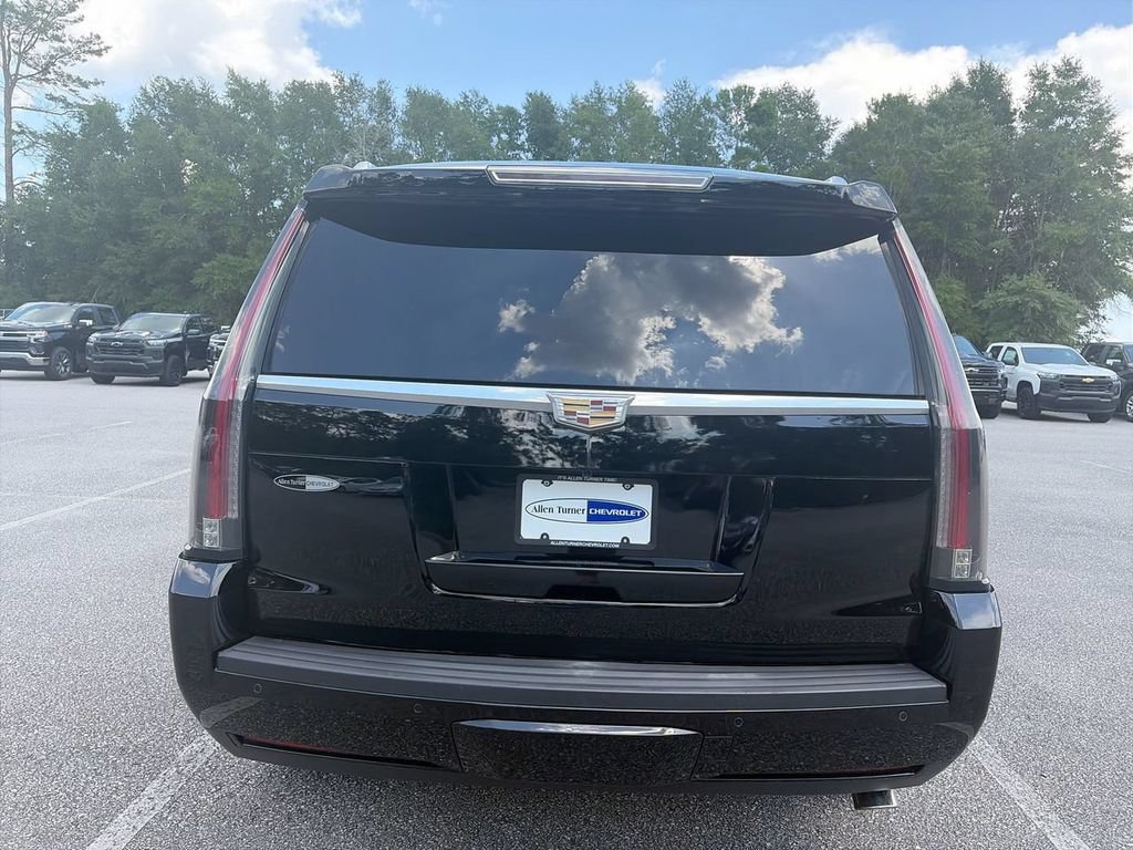 Used 2015 Black Raven Cadillac Platinum image 5