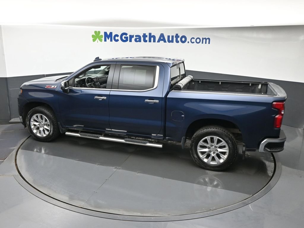 Used 2021 Blue Chevrolet LTZ image 24