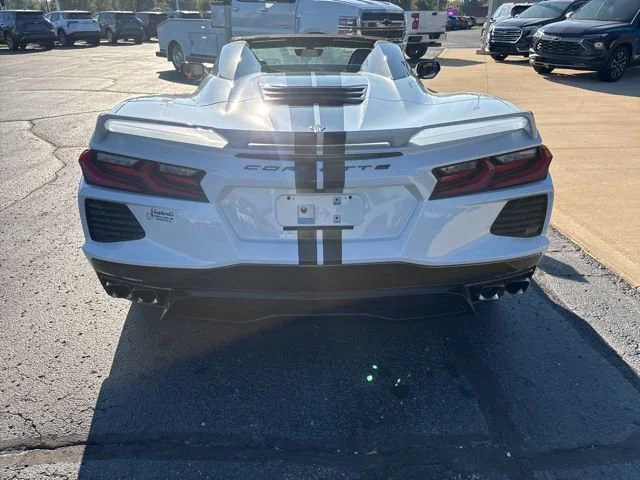 2021 Chevrolet Corvette 2LT - Photo 8