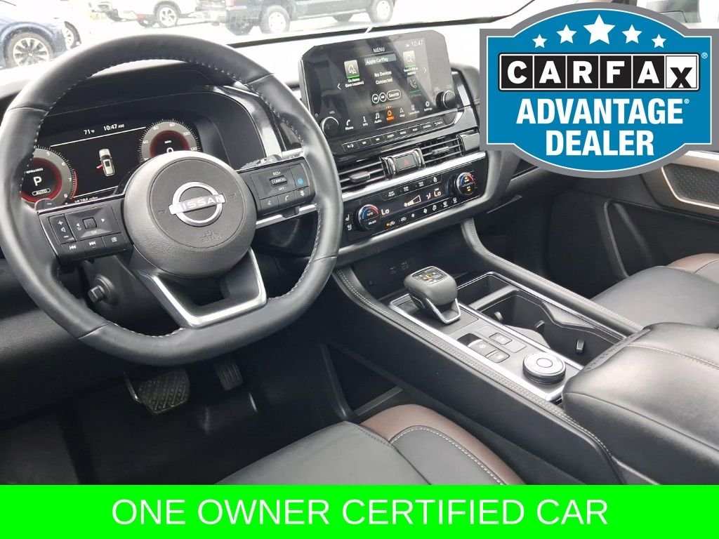 Used 2023 White Nissan Platinum image 17