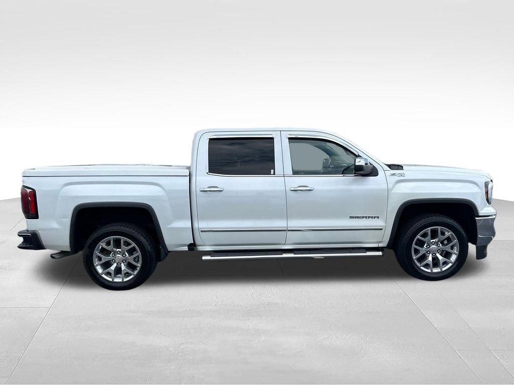 Used 2018 White GMC SLT image 6