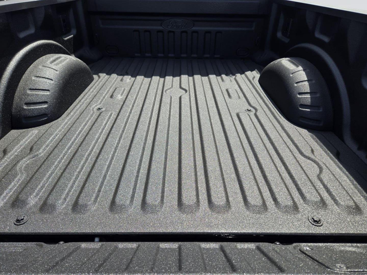 New 2026 Agate Black Metallic Ford F-250® Lariat® image 20
