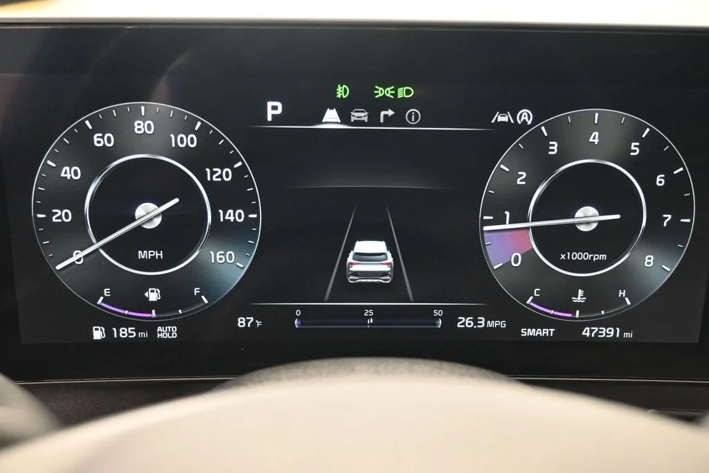 Used 2023 Gravity Gray Kia X-Pro Prestige image 33