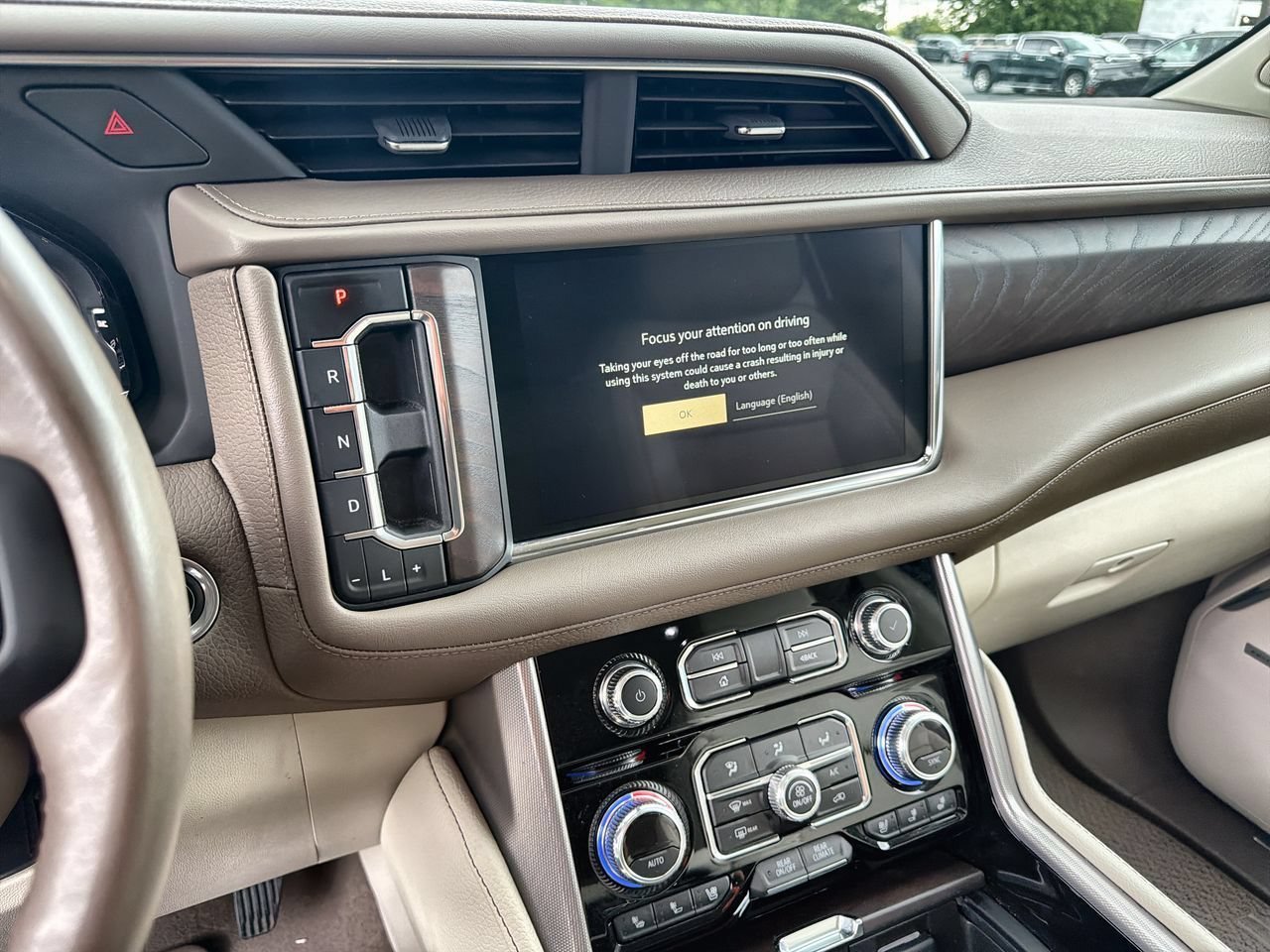 Used 2022 Hunter Metallic GMC Denali image 13