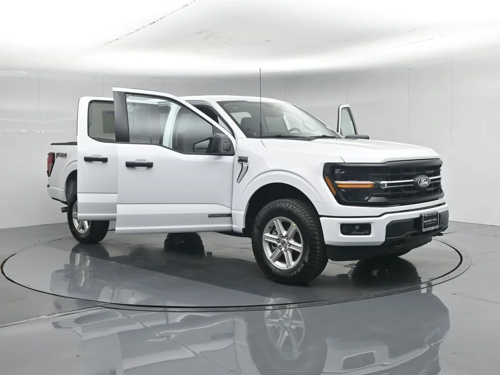 New 2026 Oxford White Ford XLT image 31