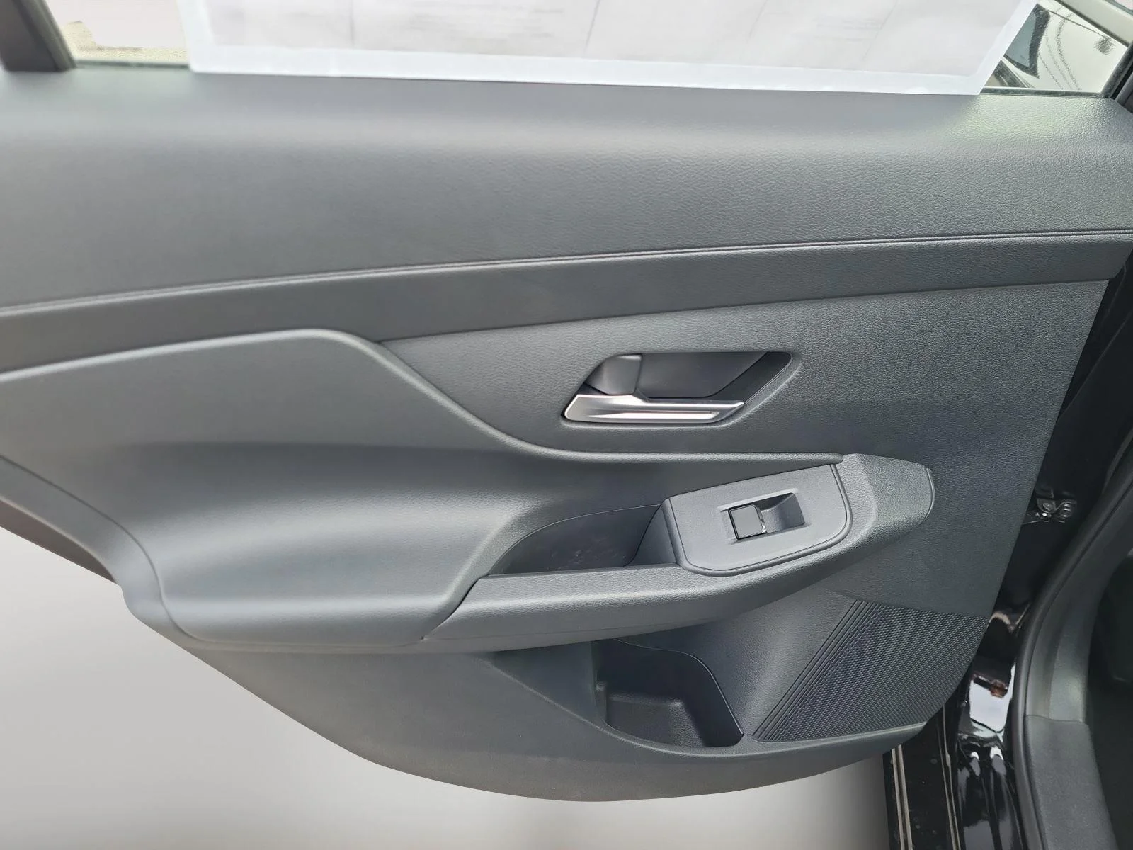 2026 Nissan Sentra SV - Photo 18