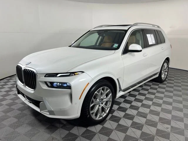 Certified Used 2023 White BMW xDrive40i image 3