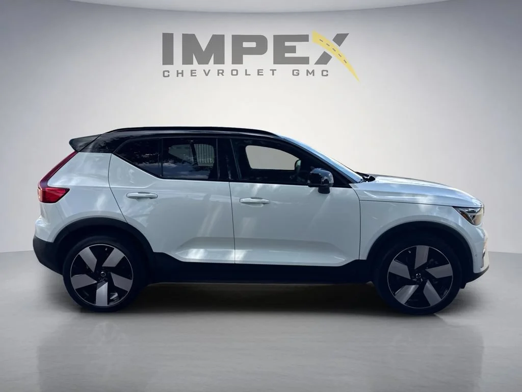 Used 2023  Volvo Ultimate image 6