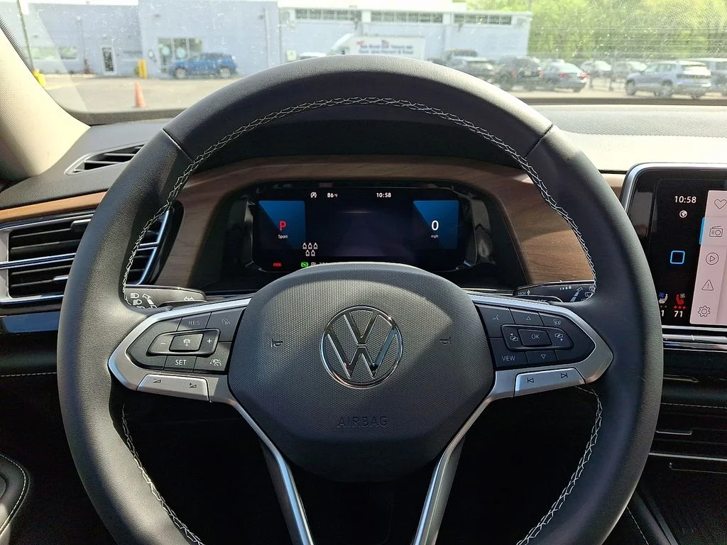 2026 Volkswagen Atlas SE w/Tech - Photo 11