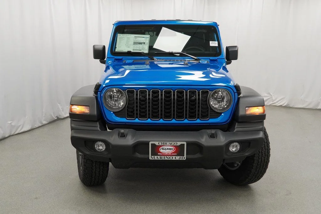 New 2026 Hydro Blue Pearl-Coat Exterior Paint Jeep Sport S image 7