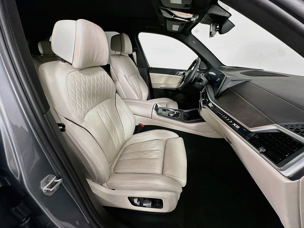 Certified Used 2024 Skyscraper Grey Metallic BMW xDrive40i image 29