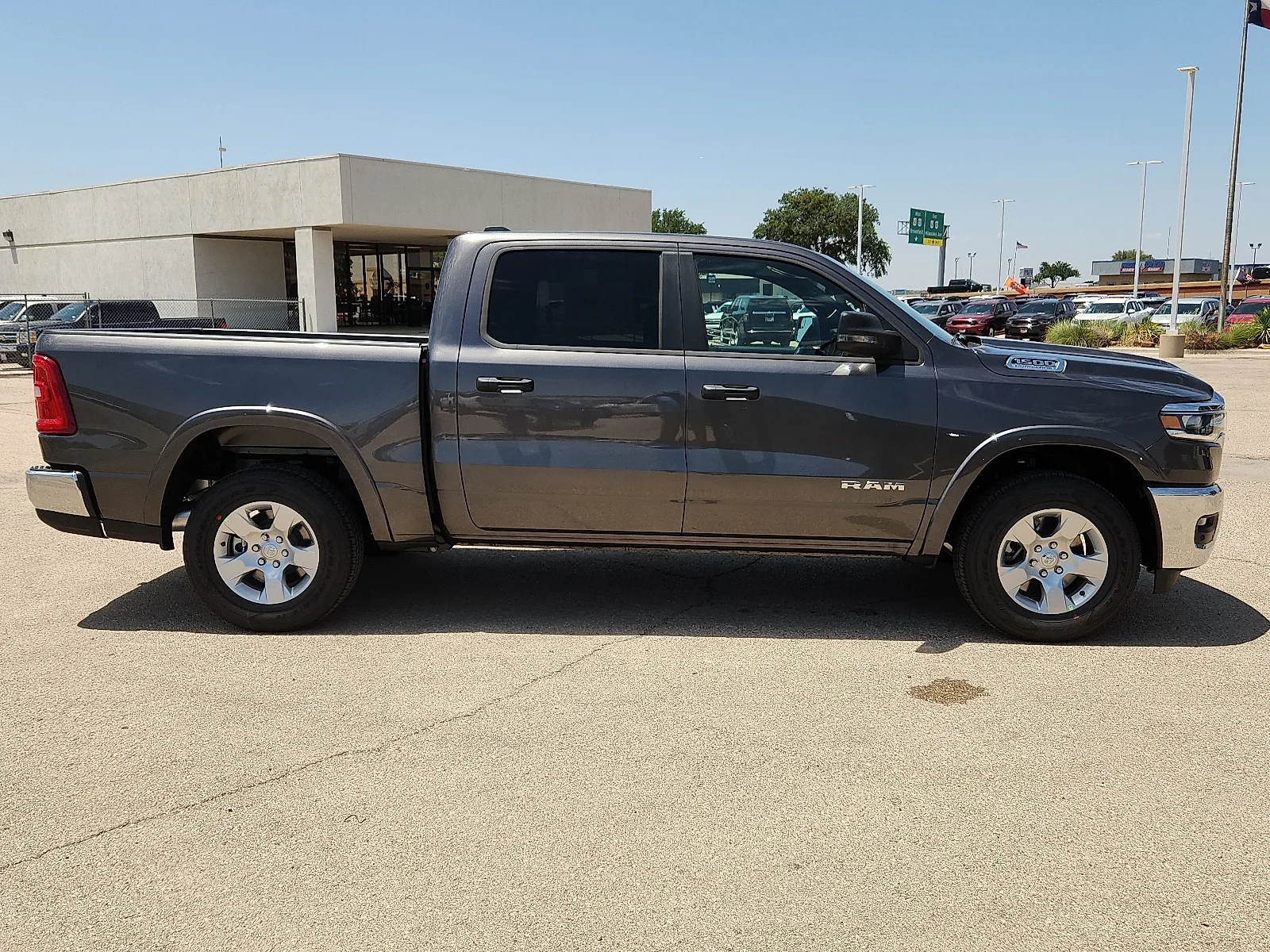 New 2026 Granite Crystal Metallic Clear-Coat  Paint Ram LONE STAR CREW CAB 4X2 5