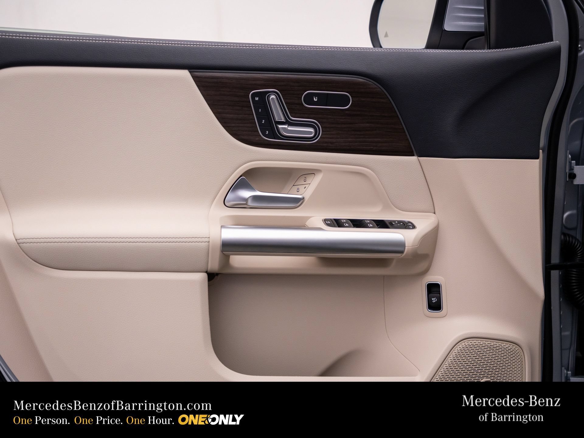 New 2026 Cirrus Silver Metallic Mercedes-Benz GLA 250 image 61