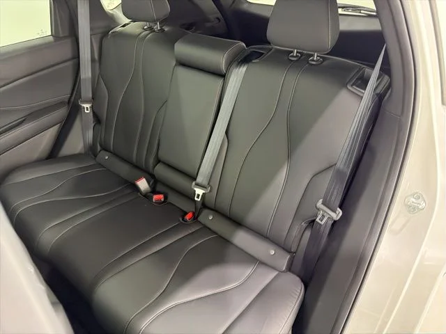 2025 Acura RDX Base - Photo 16