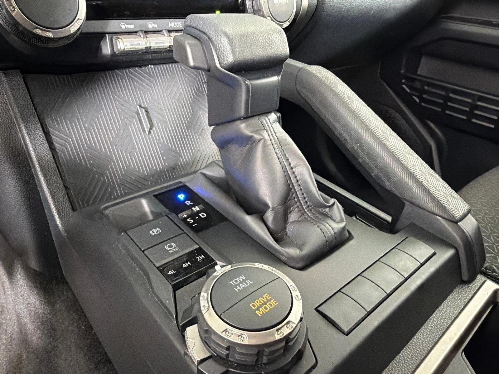 Used 2025 Silver Toyota SR5 image 30