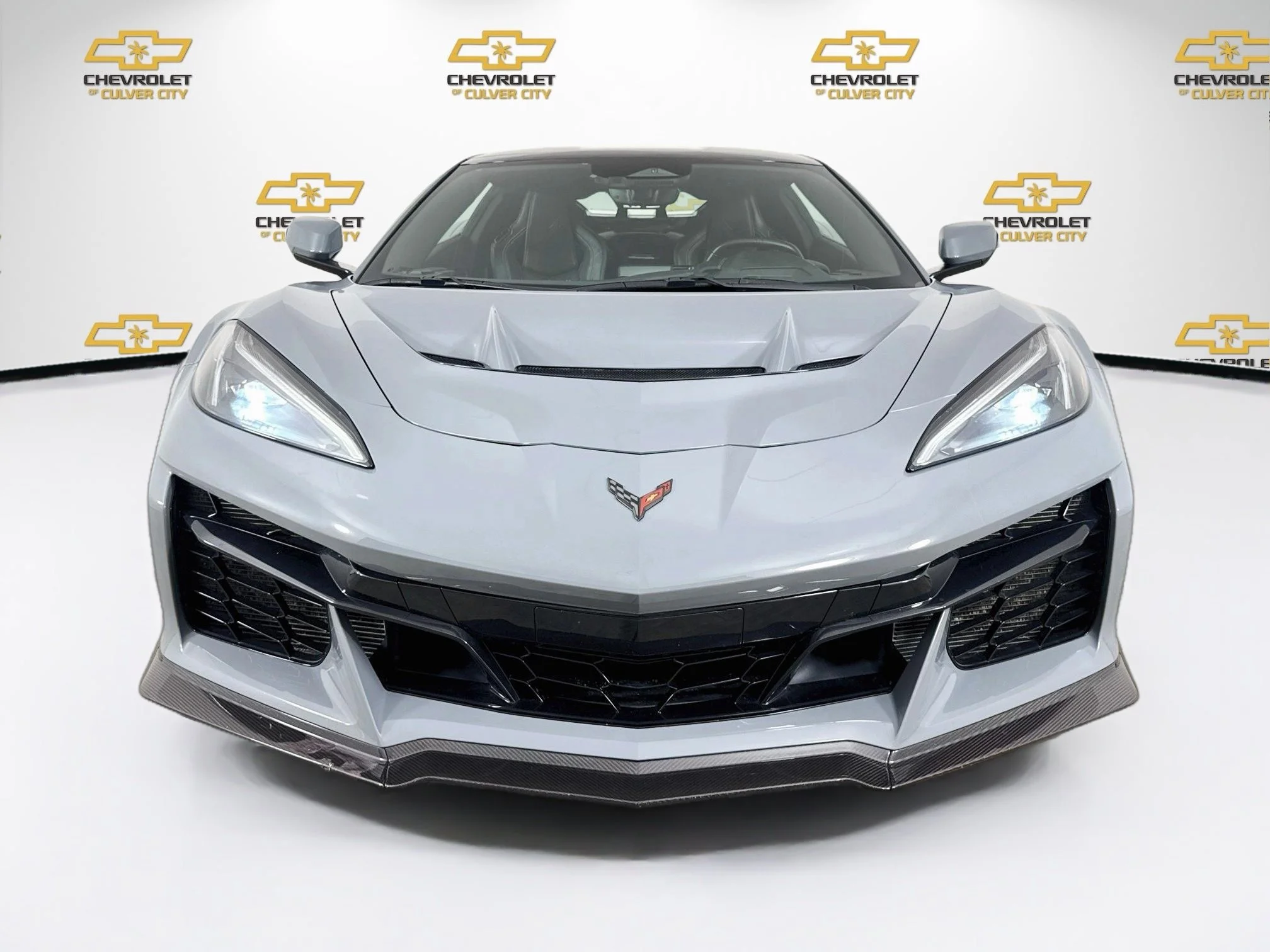 Used 2025 Sea Wolf Gray Tricoat Chevrolet 1LZ image 2