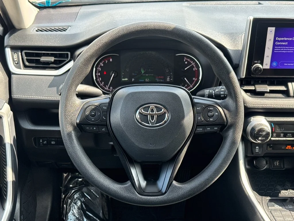 Used 2025 Silver Toyota XLE image 12