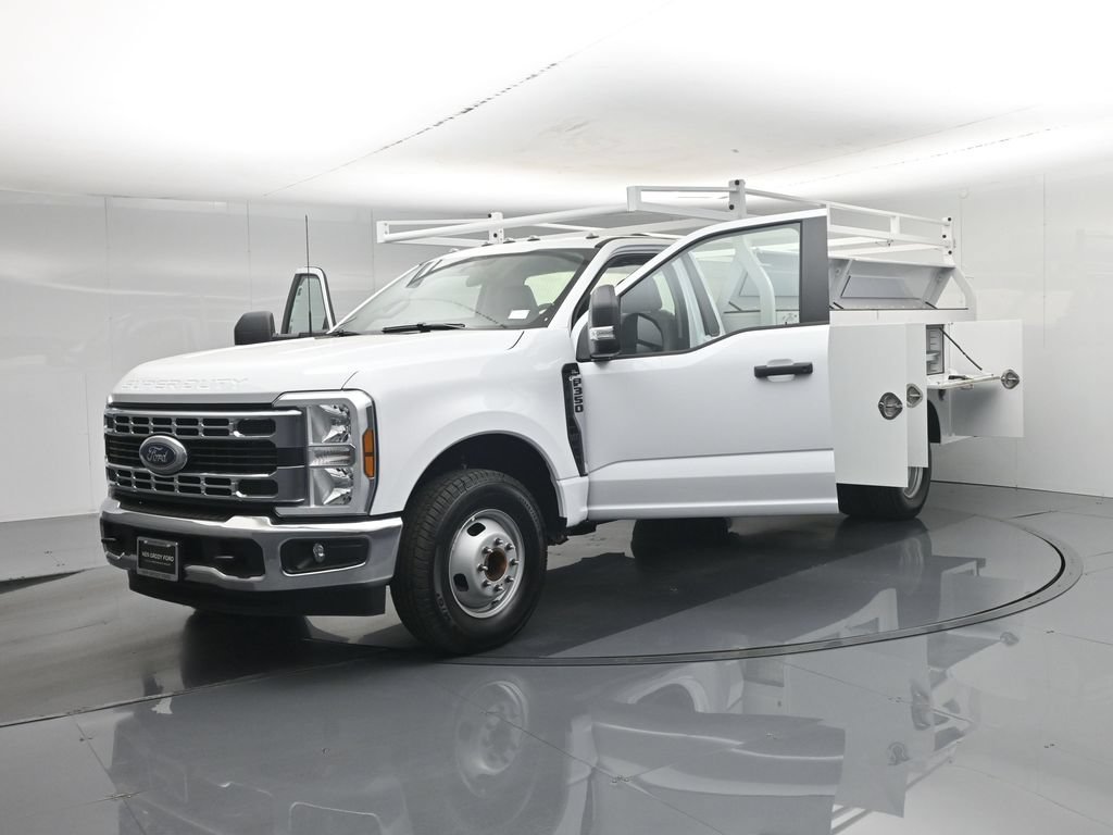 New 2026 Oxford White Ford XL image 34