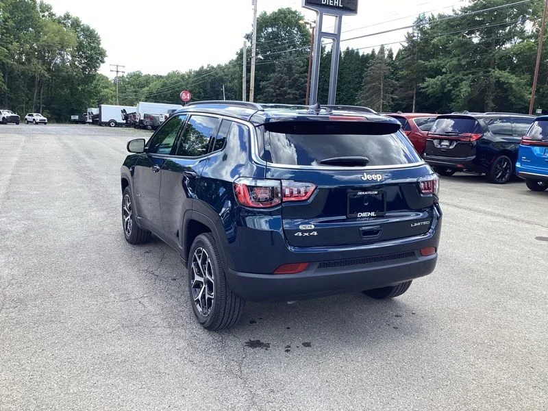 New 2026 Fathom Blue Pearl Coat Jeep Limited image 5