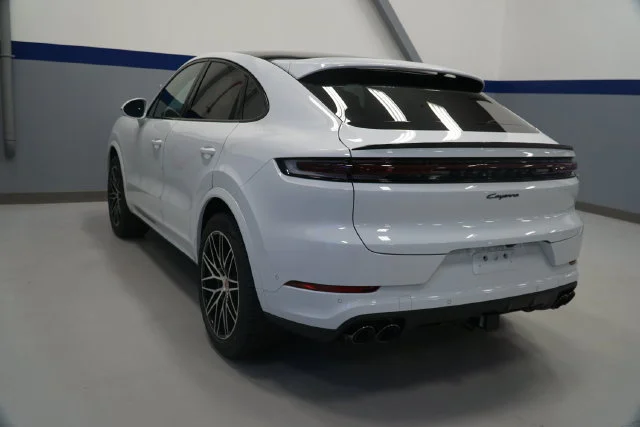 New 2026 White Porsche  image 3